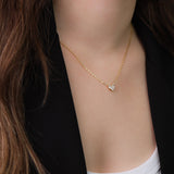 Collar colgante, Bañado en oro, Zirconia cúbica artificial