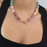 collar de piedra, Bañado en oro, Cuarzo rosa artificial, Ágata artificial, Coral artificial, Jadeíta artificial, Amazonita artificial, Cuarzo artifici