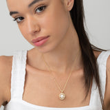 Collar colgante, Bañado en oro, Zirconia cúbica artificial, Perla cultivada
