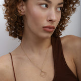 Collar colgante, Bañado en oro, Sin piedra