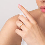 Anillo Delicado, Bañado en oro, Zirconia cúbica artificial