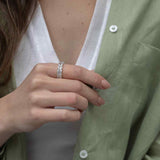 Anillo Delicado, Plata 925 bañada en rodio, Zirconia cúbica artificial