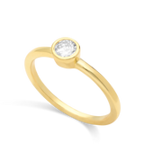 Anillo Delicado, Bañado en oro, Zirconia cúbica artificial
