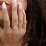 Anillo Delicado, Bañado en oro, Zirconia cúbica artificial