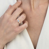 Anillo Delicado, Bañado en oro, Zirconia cúbica artificial
