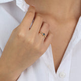 Anillo Delicado, Bañado en oro, Zirconia cúbica artificial