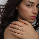 Anillo Delicado, Bañado en oro, Zirconia cúbica artificial