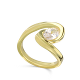 Anillo Delicado, Bañado en oro, Zirconia cúbica artificial